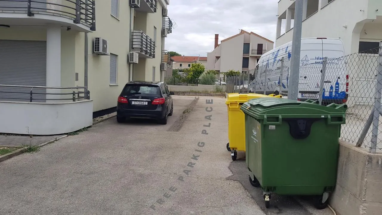 320°Arjasuite, A View That Conquers & Free Parking Kastela Apartment